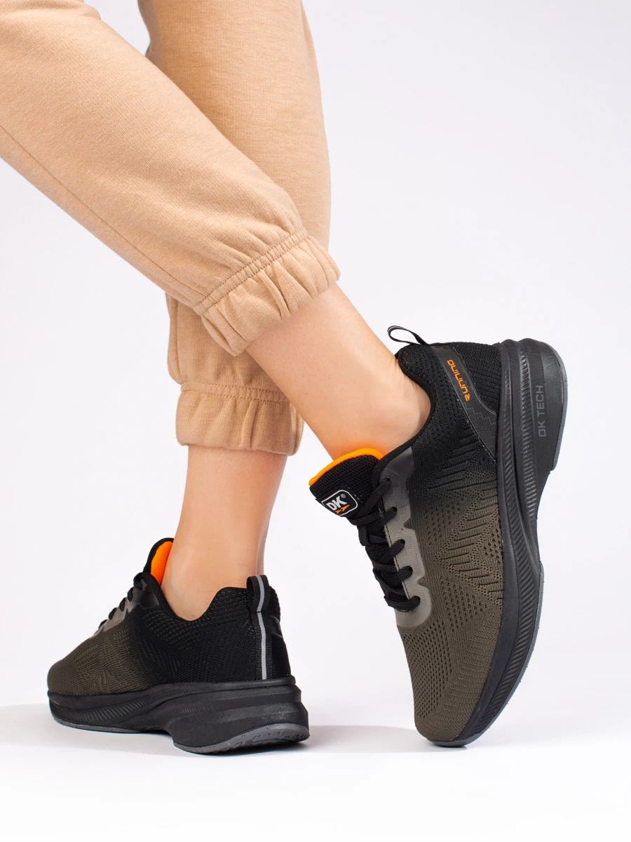 Sportowe buty tekstylne damskie czarne DK